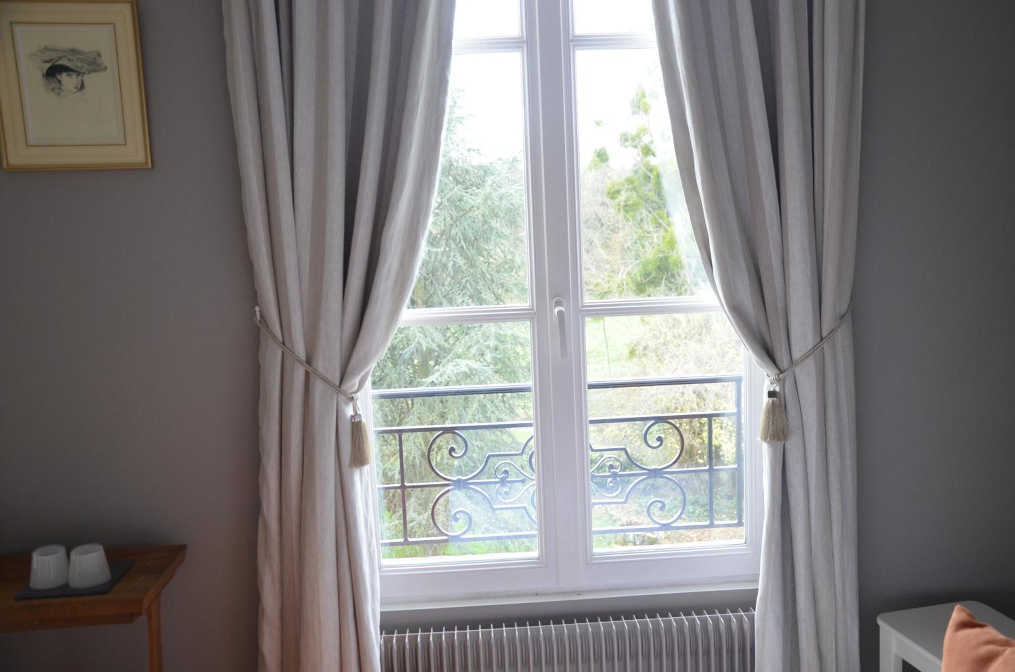 Le Gite Du Bas Manoir Bretteville-sur-Odon Dış mekan fotoğraf
